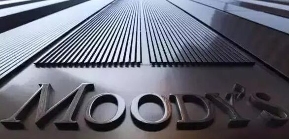 希腊上调信贷评级