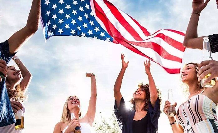 信用报告影响申请美国绿卡